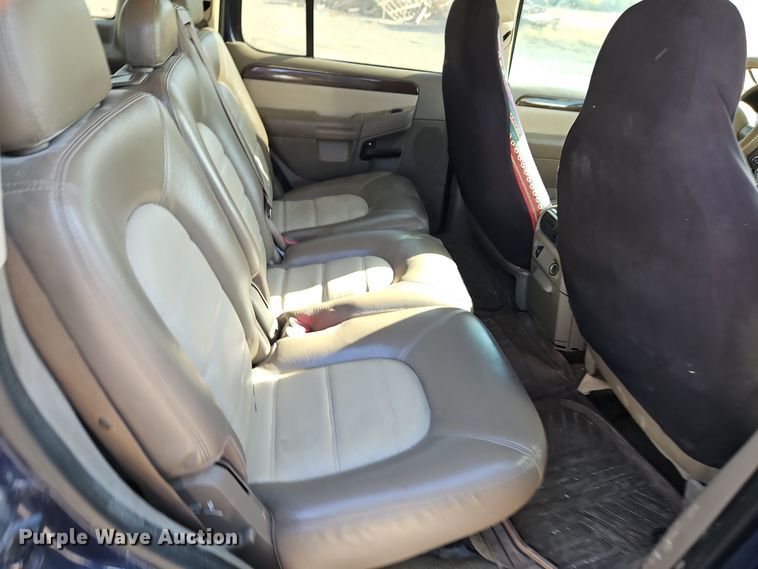 image for item EI8477 2004 Ford Explorer  SUV