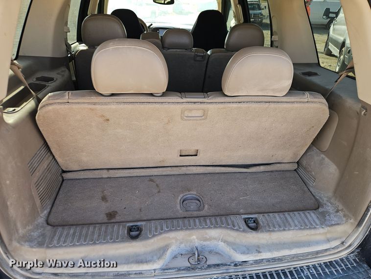 image for item EI8477 2004 Ford Explorer  SUV