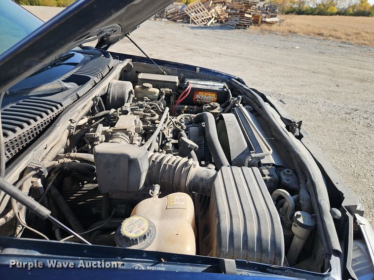 image for item EI8477 2004 Ford Explorer  SUV