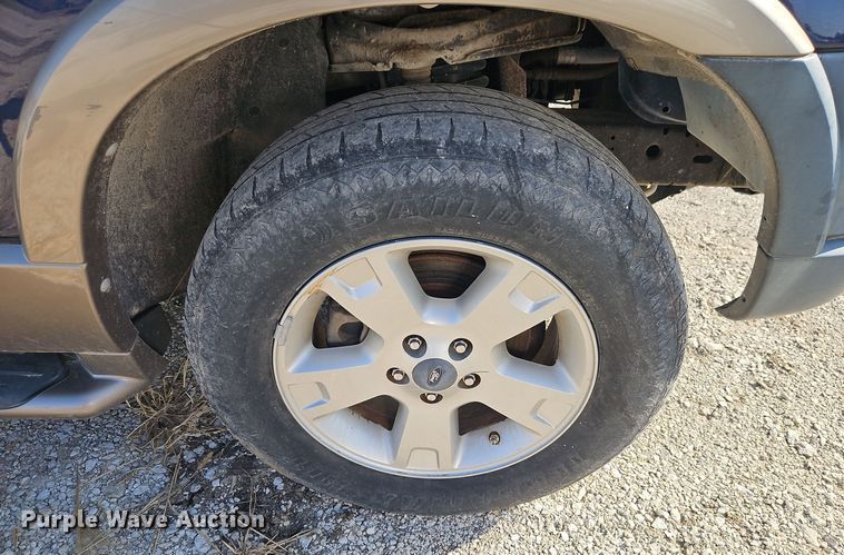 image for item EI8477 2004 Ford Explorer  SUV