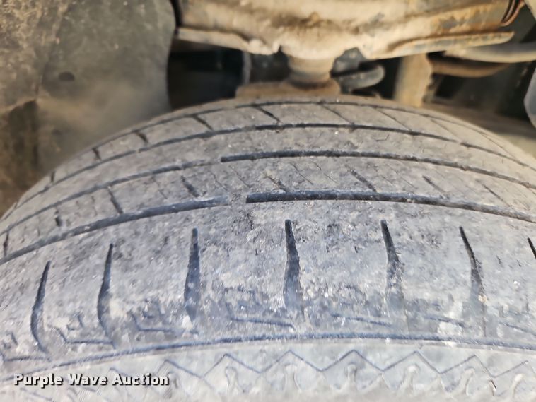 image for item EI8477 2004 Ford Explorer  SUV