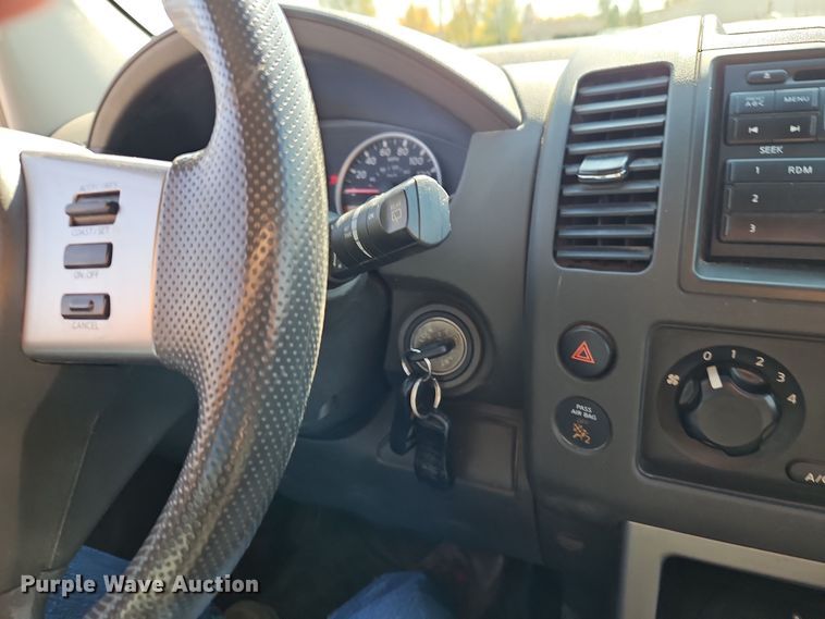 image for item EI8482 2008 Nissan  Pathfinder LE SUV