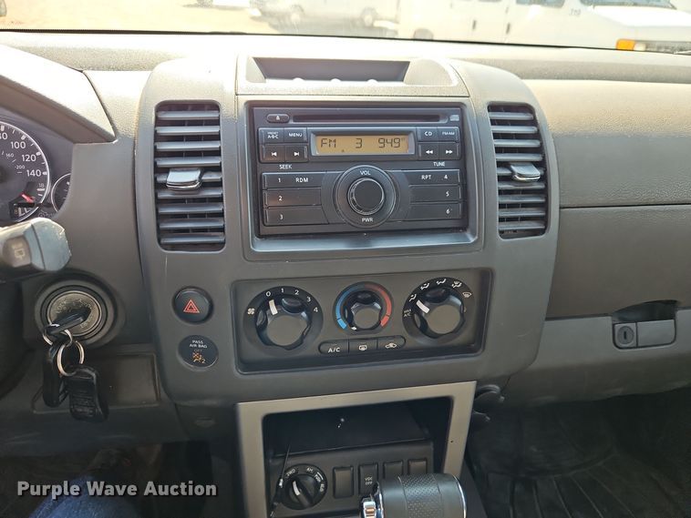 image for item EI8482 2008 Nissan  Pathfinder LE SUV