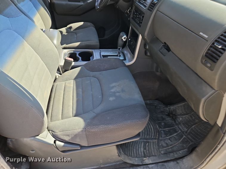 image for item EI8482 2008 Nissan  Pathfinder LE SUV