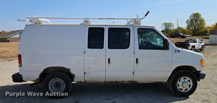 image for item EI8483 2007 Ford Econoline E250 van