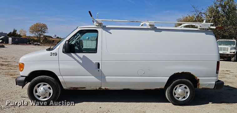 image for item EI8483 2007 Ford Econoline E250 van