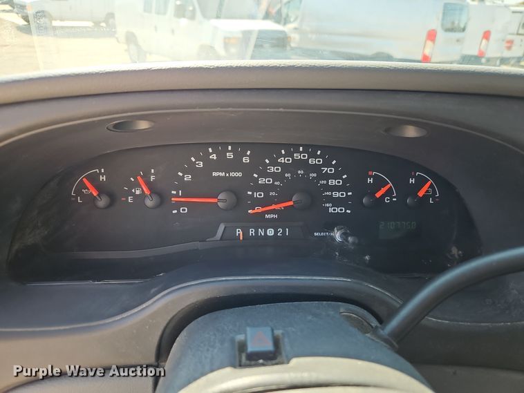 image for item EI8483 2007 Ford Econoline E250 van