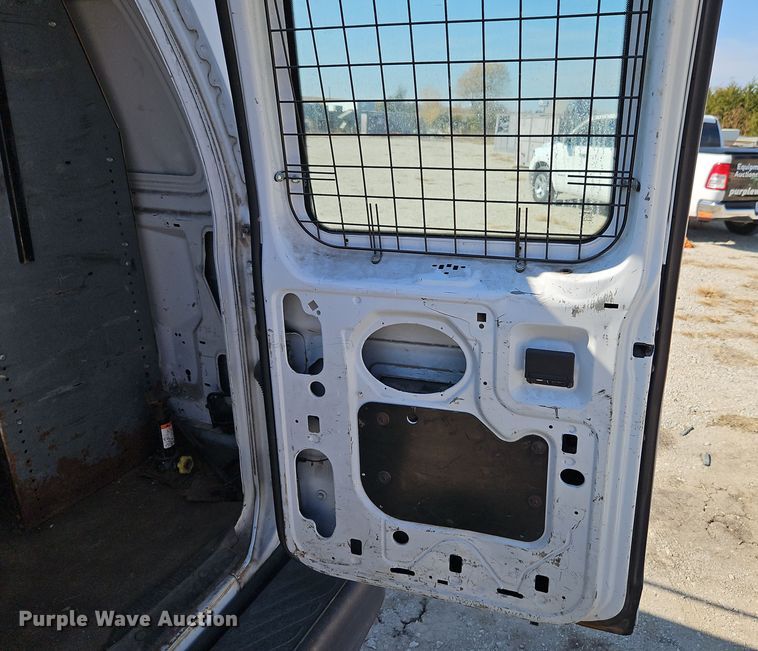 image for item EI8483 2007 Ford Econoline E250 van