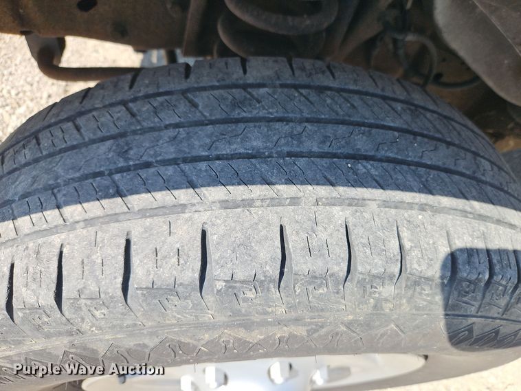 image for item EI8483 2007 Ford Econoline E250 van