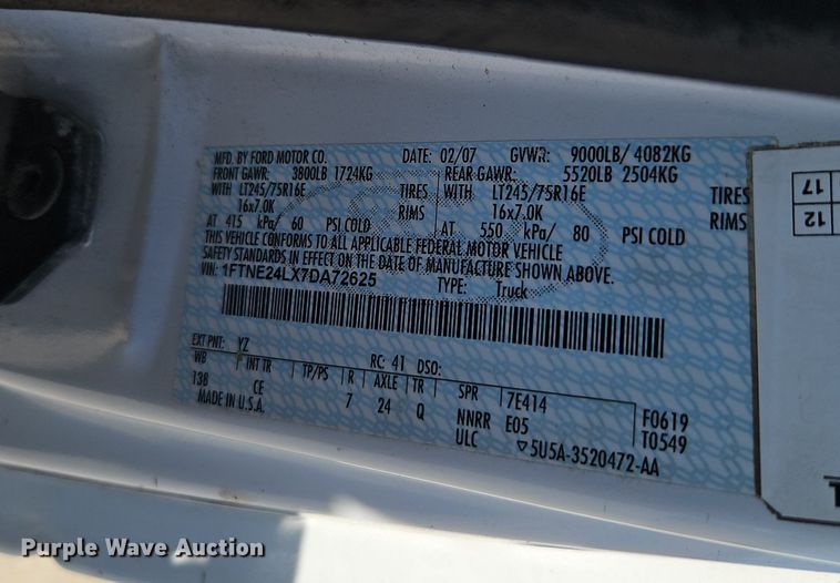 image for item EI8483 2007 Ford Econoline E250 van