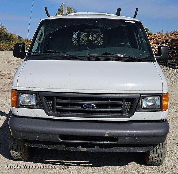 image for item EI8485 2006 Ford Econoline E250 van
