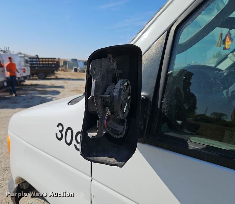 image for item EI8485 2006 Ford Econoline E250 van