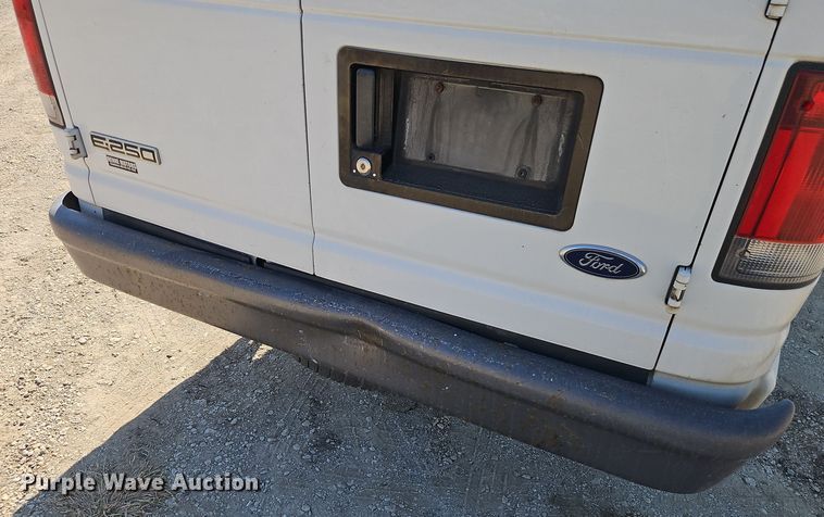image for item EI8485 2006 Ford Econoline E250 van
