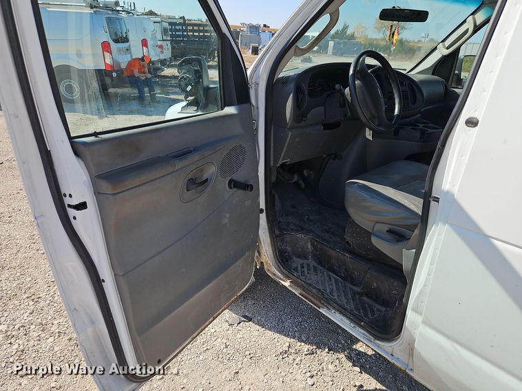 image for item EI8485 2006 Ford Econoline E250 van