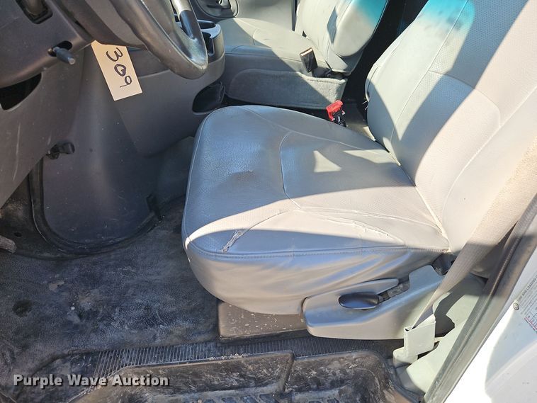 image for item EI8485 2006 Ford Econoline E250 van