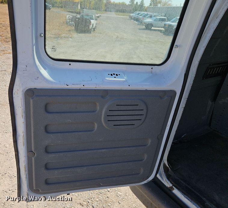 image for item EI8485 2006 Ford Econoline E250 van