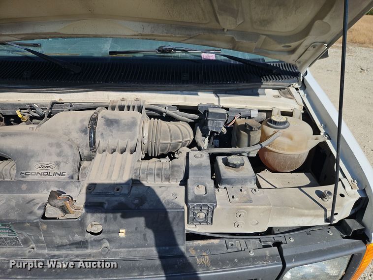 image for item EI8485 2006 Ford Econoline E250 van