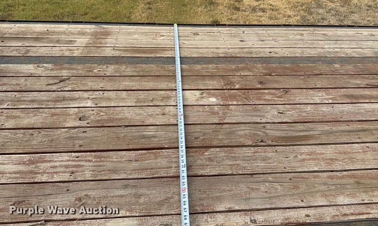 image for item EJ3119 2006 Big Tex 22GN equipment trailer