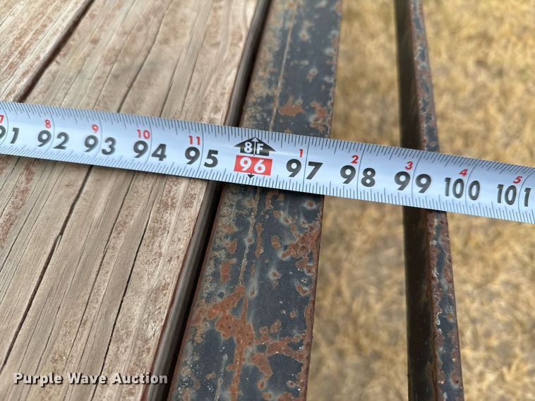 image for item EJ3119 2006 Big Tex 22GN equipment trailer