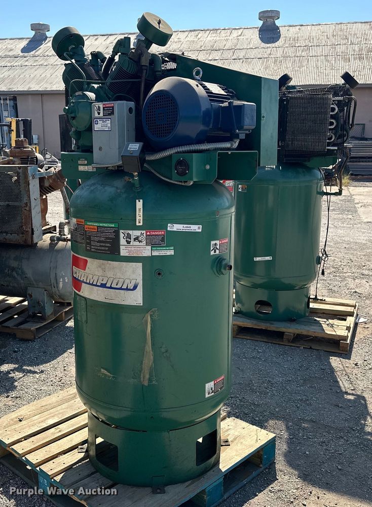 image for item EJ4949 Champion  VR10-12 air compressor