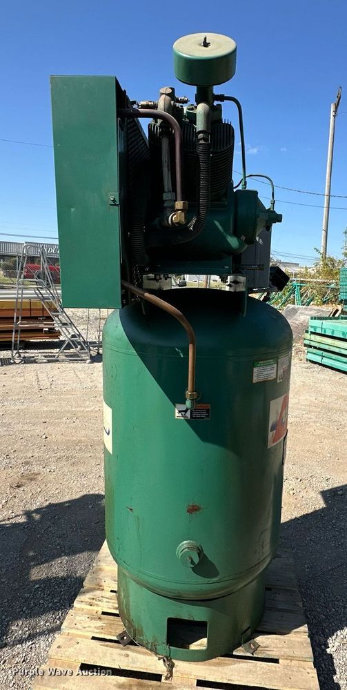 image for item EJ4949 Champion  VR10-12 air compressor