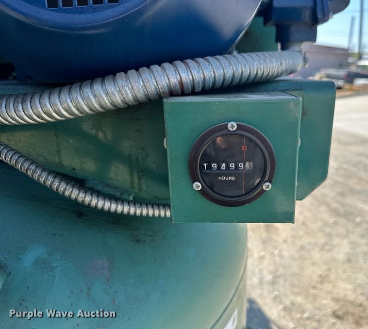 image for item EJ4949 Champion  VR10-12 air compressor