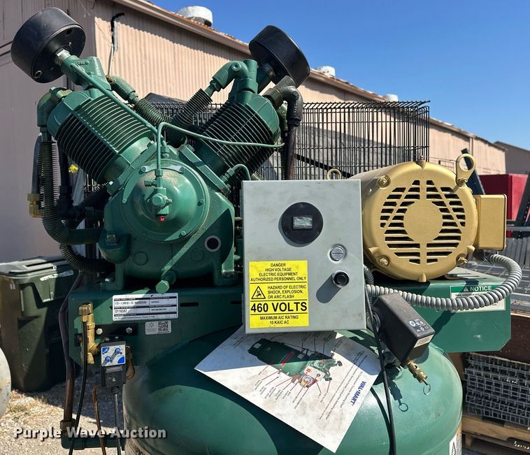 image for item EJ4965 2013 Champion  172-1 air compressor