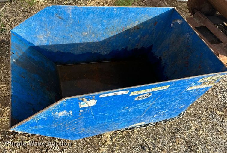 image for item EJ4967 (2) dump hoppers