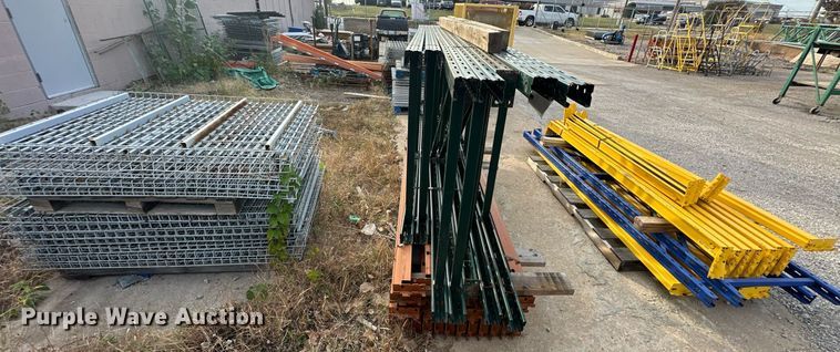 image for item EJ4972 Pallet racking