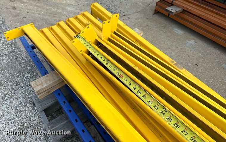 image for item EJ4972 Pallet racking