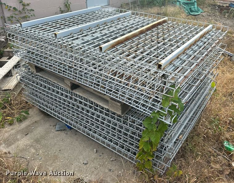 image for item EJ4972 Pallet racking
