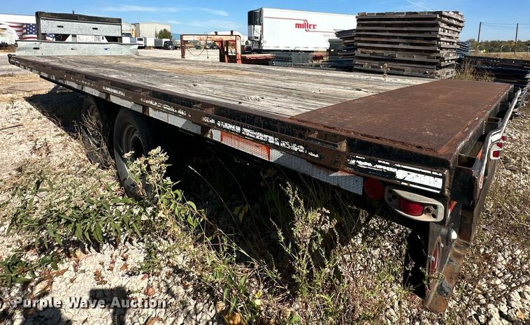 image for item EJ4976 1984 Kalyn CT-16 flatbed trailer