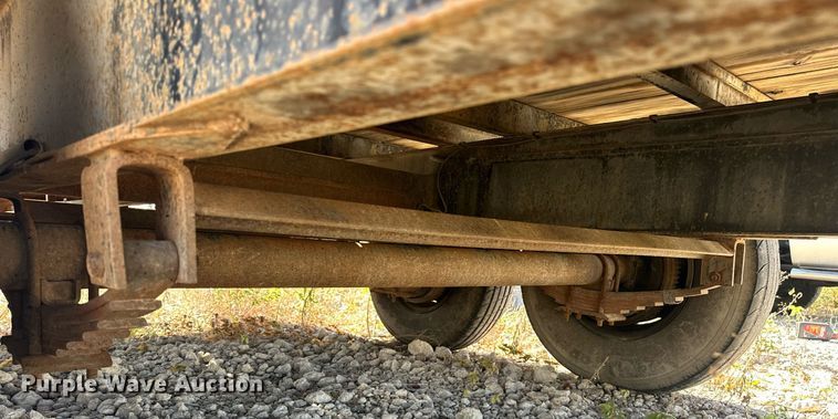 image for item EJ4976 1984 Kalyn CT-16 flatbed trailer