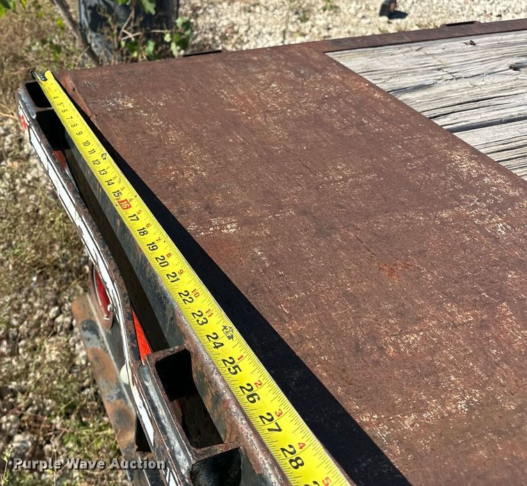 image for item EJ4976 1984 Kalyn CT-16 flatbed trailer