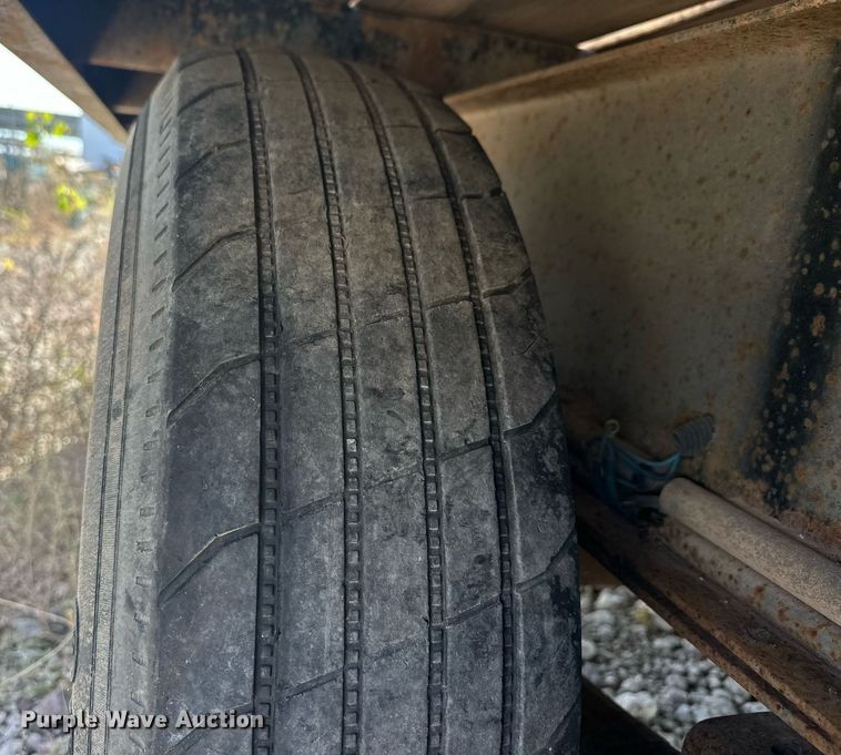 image for item EJ4976 1984 Kalyn CT-16 flatbed trailer