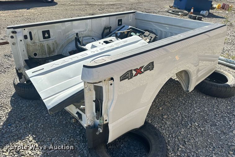 image for item EJ5006 Ford  pickup truck bed  