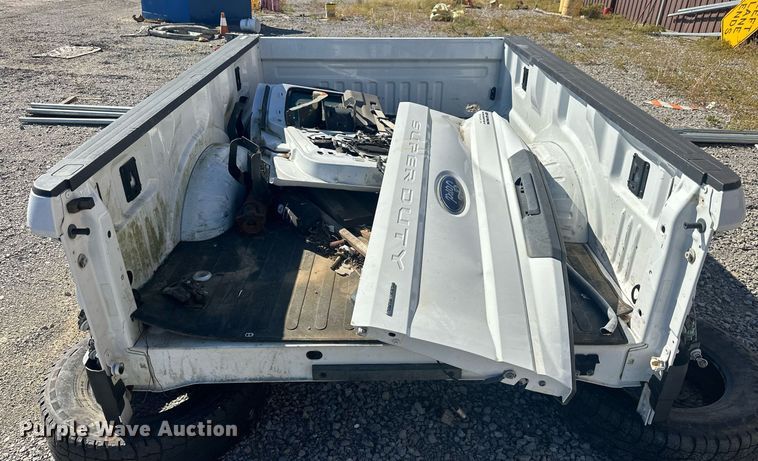 image for item EJ5006 Ford  pickup truck bed  