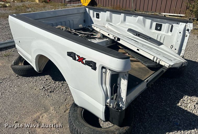 image for item EJ5006 Ford  pickup truck bed  