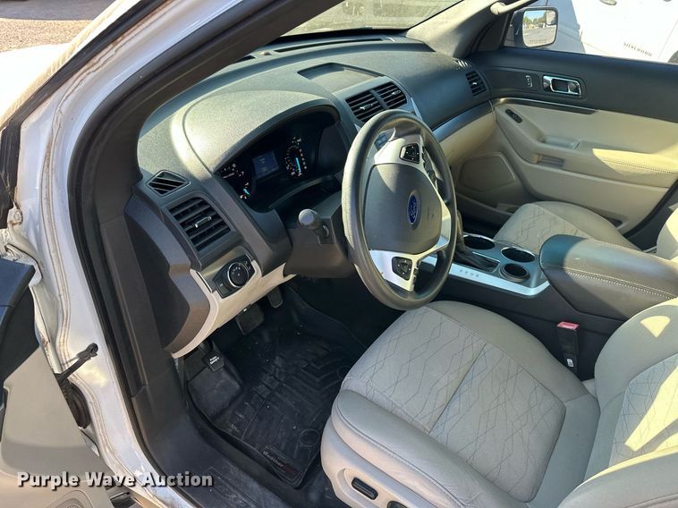 image for item EJ5013 2014 Ford  Explorer  SUV