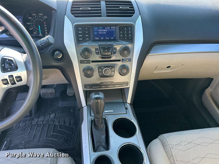 image for item EJ5013 2014 Ford  Explorer  SUV