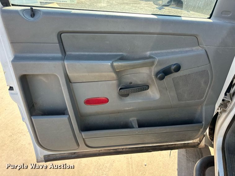 image for item EJ5014 2008 Dodge Ram 5500 truck cab and chassis