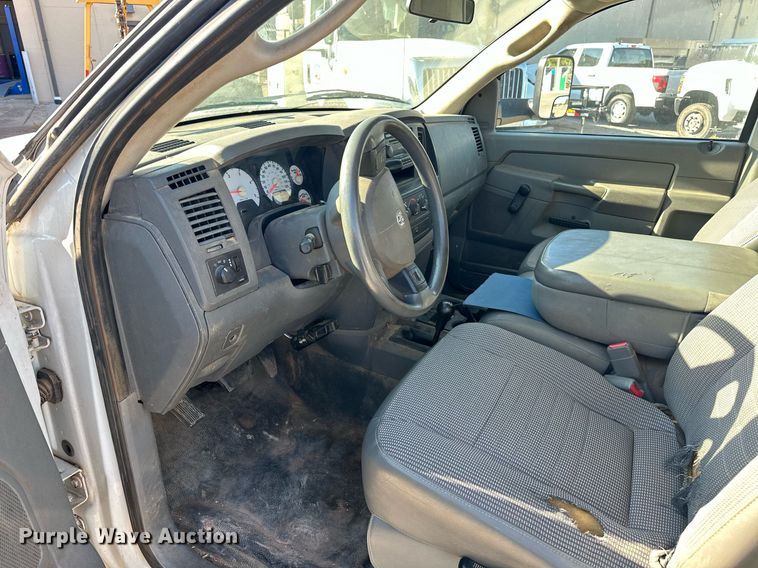 image for item EJ5014 2008 Dodge Ram 5500 truck cab and chassis