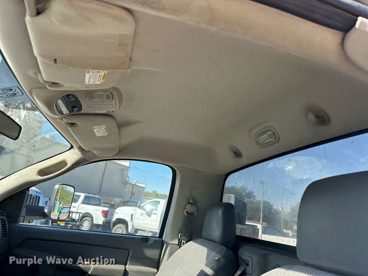 image for item EJ5014 2008 Dodge Ram 5500 truck cab and chassis