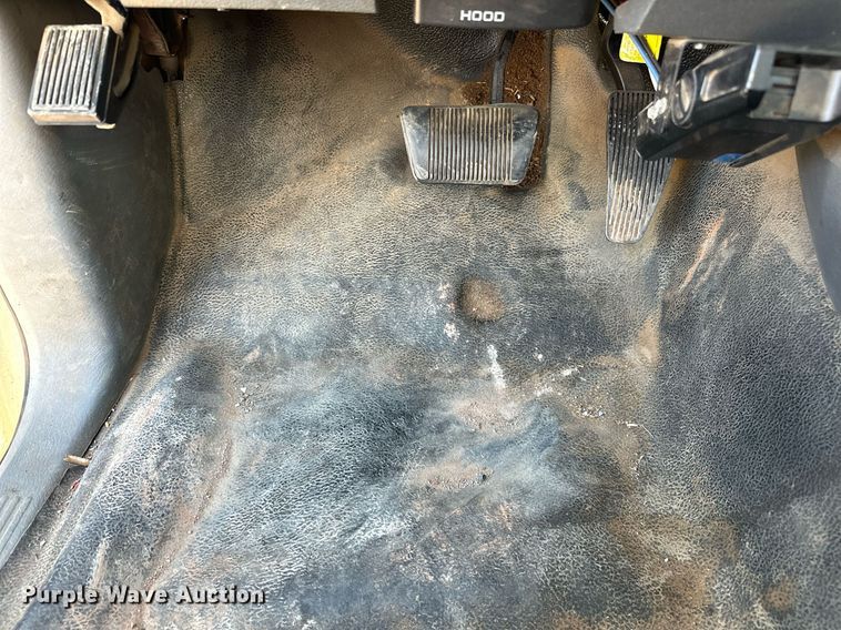 image for item EJ5014 2008 Dodge Ram 5500 truck cab and chassis