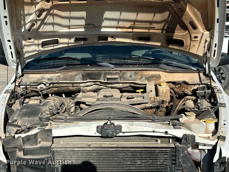 image for item EJ5014 2008 Dodge Ram 5500 truck cab and chassis