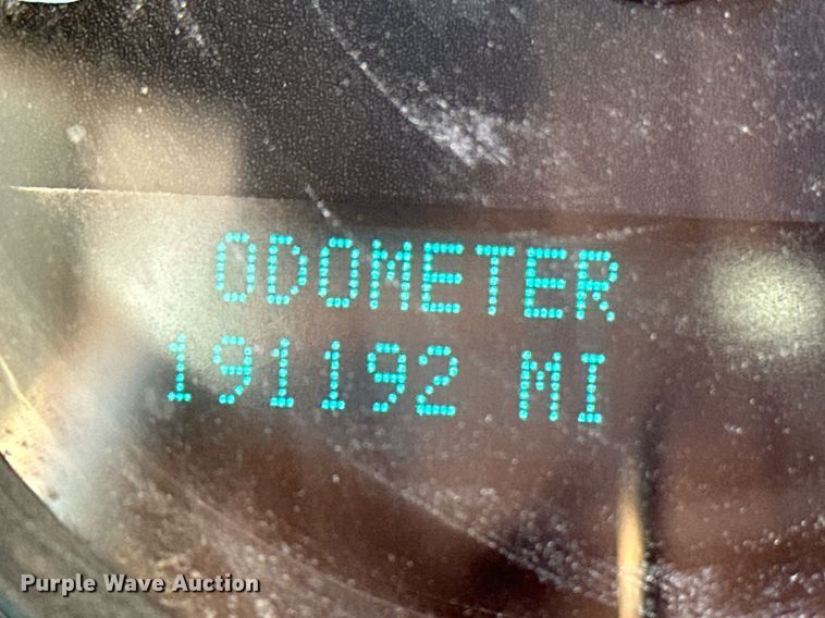 image for item EJ5015 2011 Chevrolet  Silverado 1500 Crew Cab pickup truck