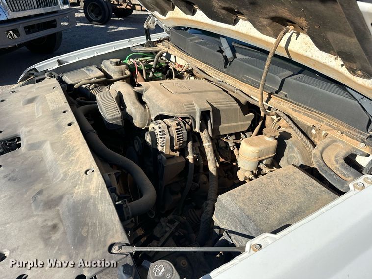 image for item EJ5015 2011 Chevrolet  Silverado 1500 Crew Cab pickup truck