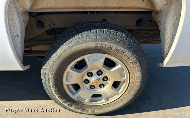 image for item EJ5015 2011 Chevrolet  Silverado 1500 Crew Cab pickup truck