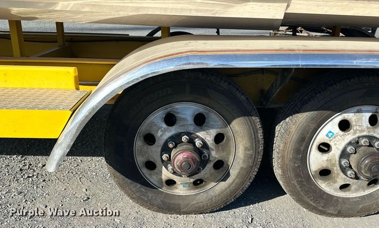 image for item EJ5027 2003 Eliminator Daytona boat