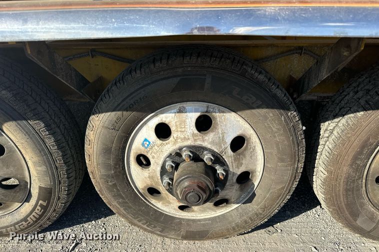 image for item EJ5027 2003 Eliminator Daytona boat